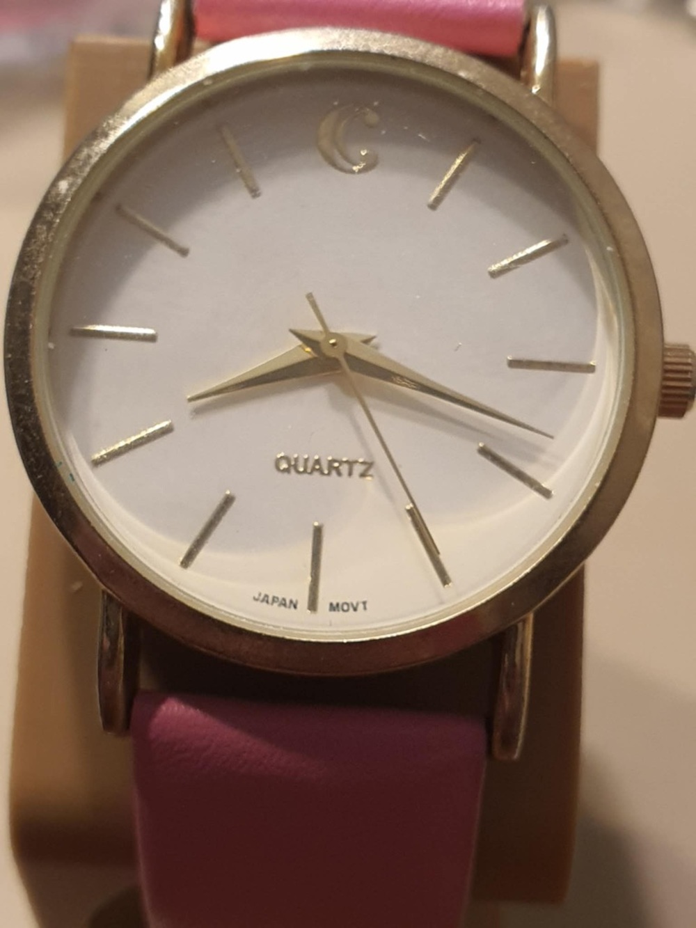 🦋10/$20🦋 Charming Charlie Goldtone/White/Pink Leather Women's Watch